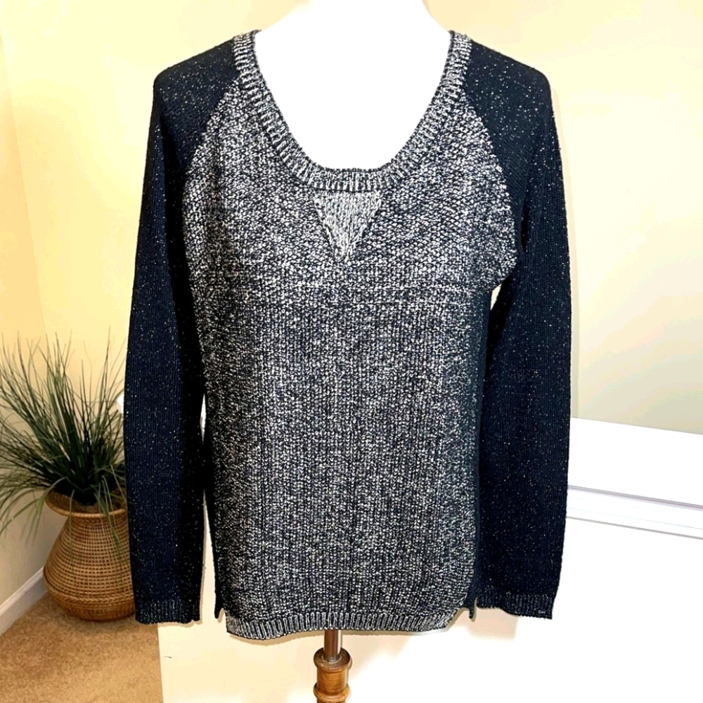 Dex 1963 | Metallic Sweater